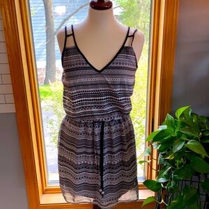 City Triangles black/white summer dress medium